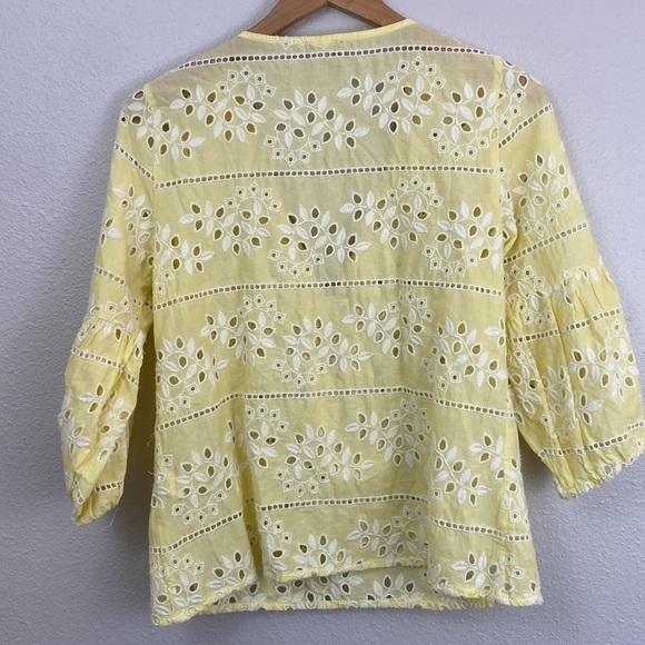 Chico’s Boho Embroidered and Beaded Yellow Cotton Blouse Top Size 4/6 Petite - Picture 4 of 9